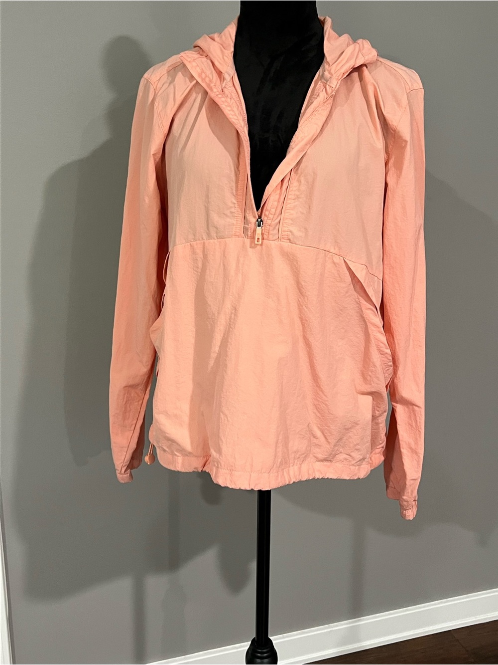 Avalanche Coral Pink Lightweight Pullover